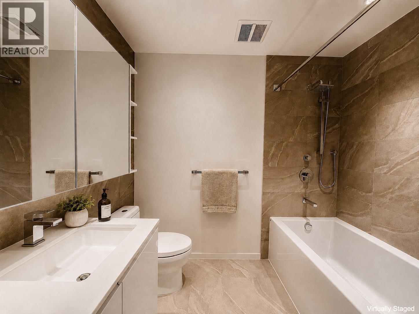 727 6808 Minoru Boulevard, Richmond, British Columbia  V6Y 0M7 - Photo 3 - R3154231