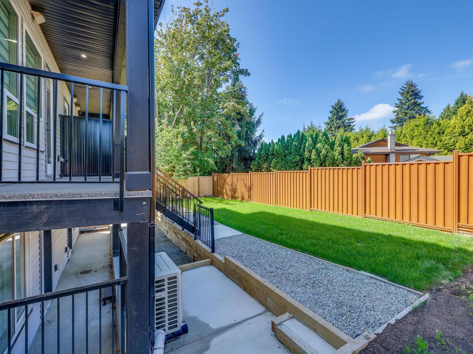 102 5737 172 Street, Surrey, British Columbia  V3S 3Z4 - Photo 35 - R3159596