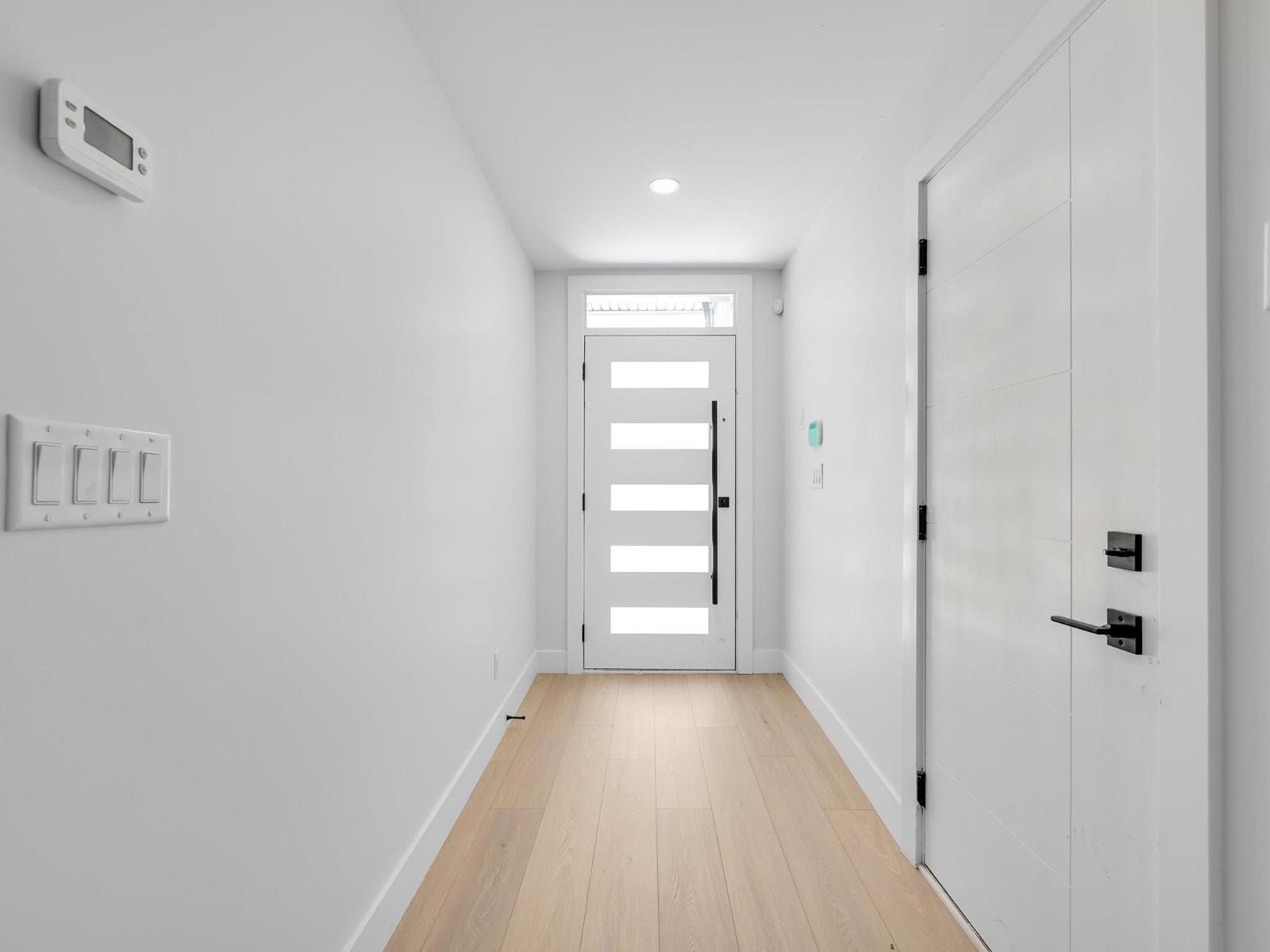 101 5737 172 Street, Surrey, British Columbia  V3S 3Z4 - Photo 4 - R3159595