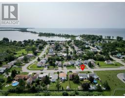 4 FIRST AVENUE, Prince Edward County, Ontario