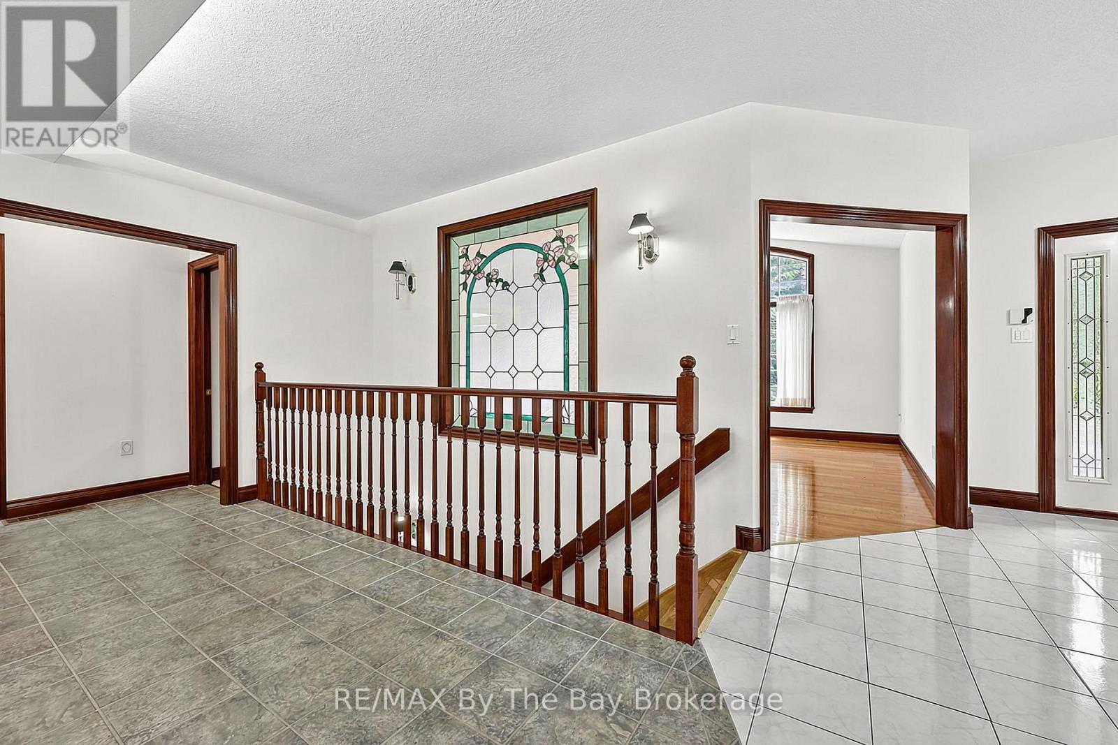 90 Goldfinch Crescent, Tiny, Ontario  L0L 2J0 - Photo 28 - S13728844