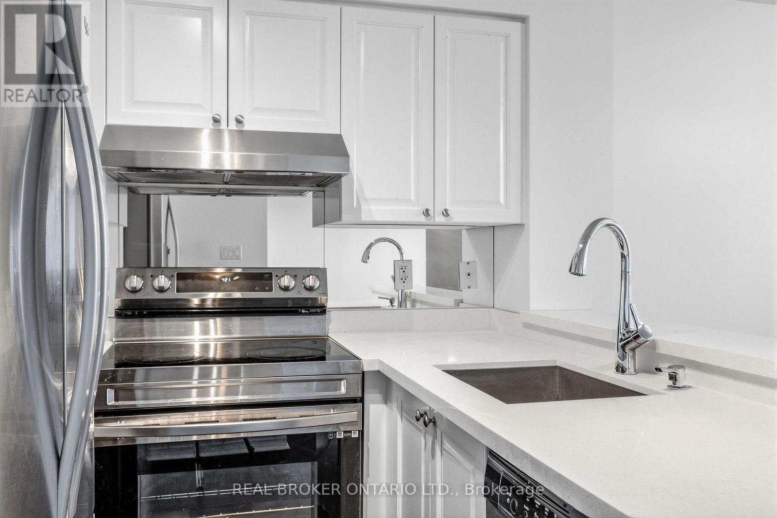 1720 - 230 King Street E, Toronto, Ontario  M5A 1K5 - Photo 14 - C13728826