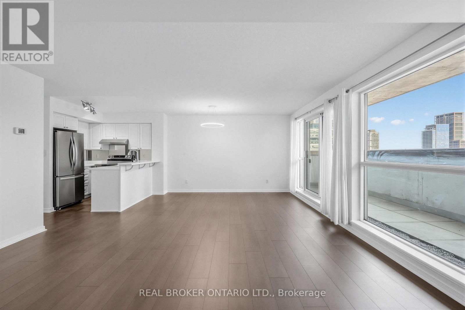 1720 - 230 King Street E, Toronto, Ontario  M5A 1K5 - Photo 2 - C13728826