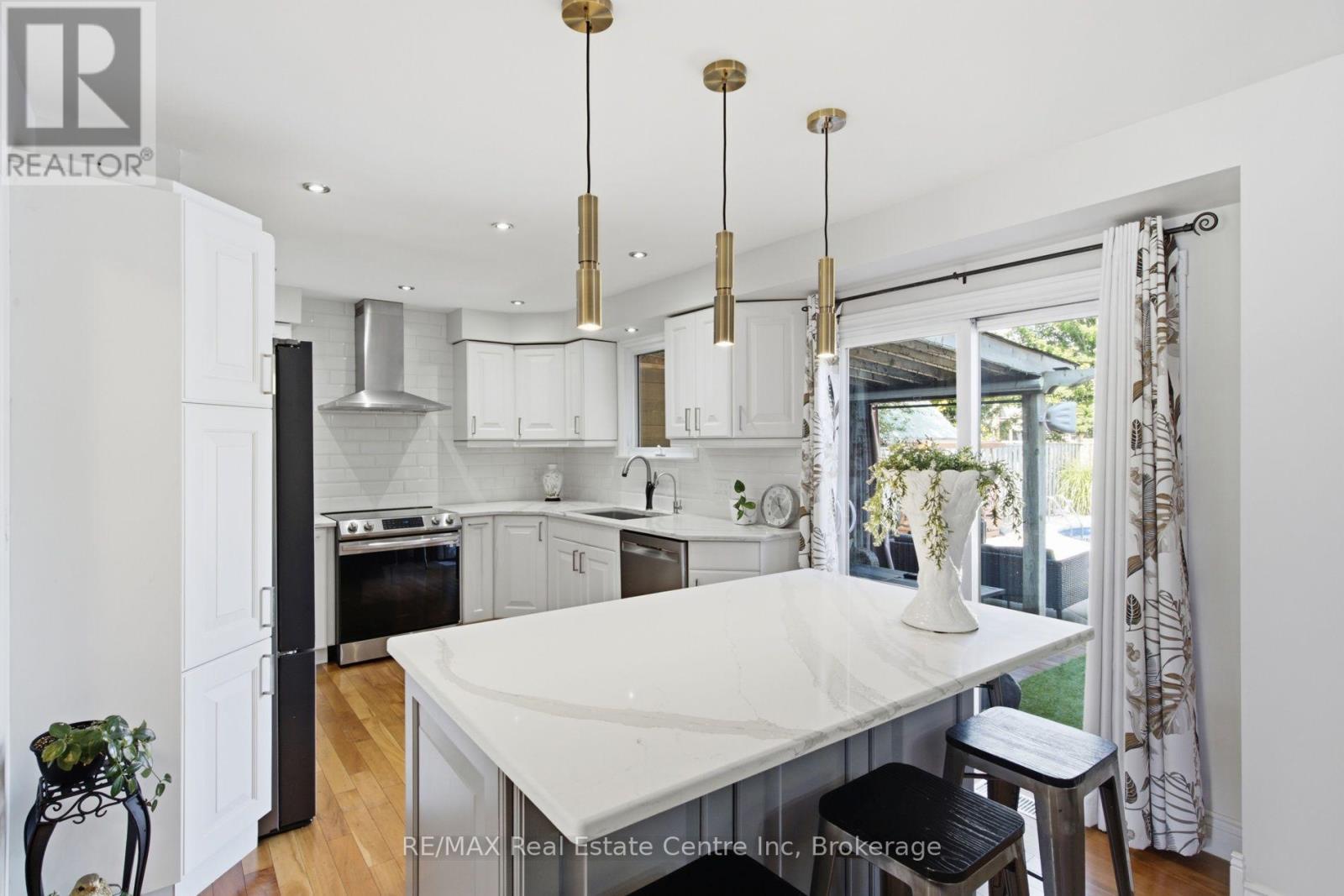 451 Black Street, Centre Wellington (Fergus), Ontario  N1M 3M7 - Photo 11 - X13728820