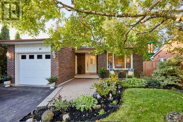 41 Panter Crescent, Ajax, Ontario  L1S 3T4 - Photo 4 - E13728922