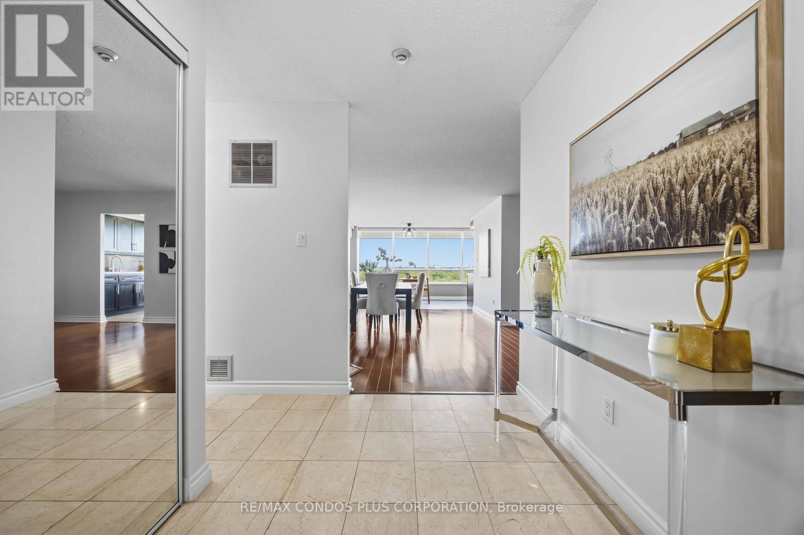 1206 - 168 Bonis Avenue, Toronto, Ontario  M1T 3V6 - Photo 3 - E13728764