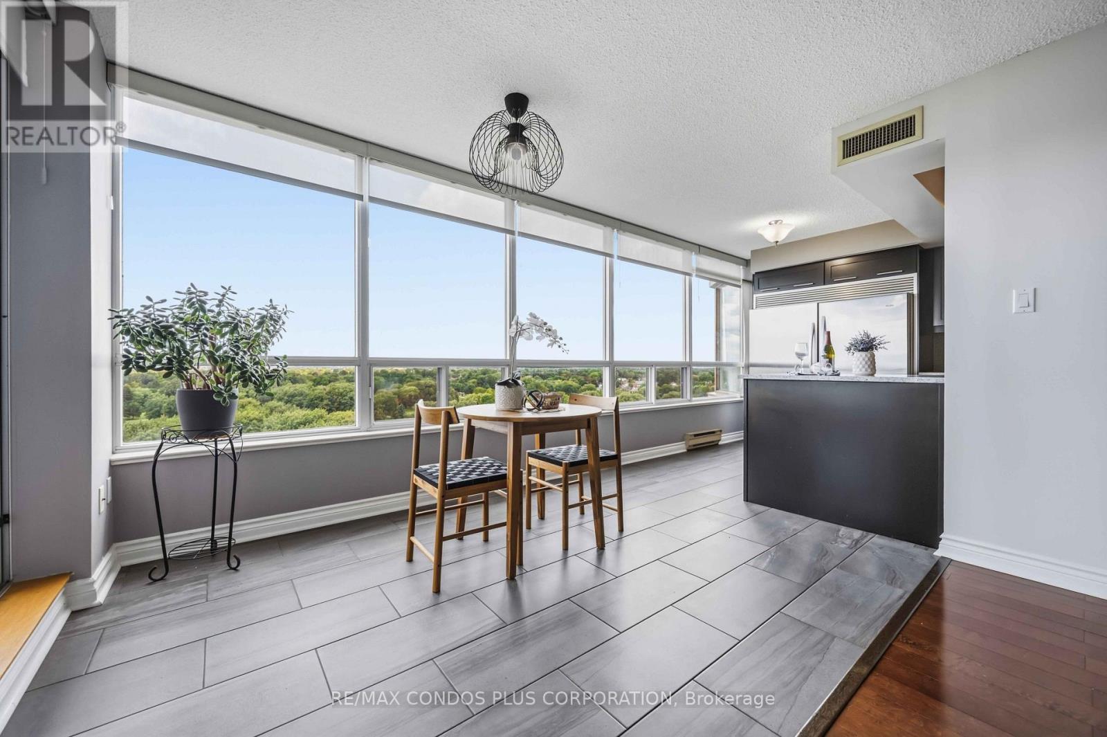 1206 - 168 Bonis Avenue, Toronto, Ontario  M1T 3V6 - Photo 7 - E13728764