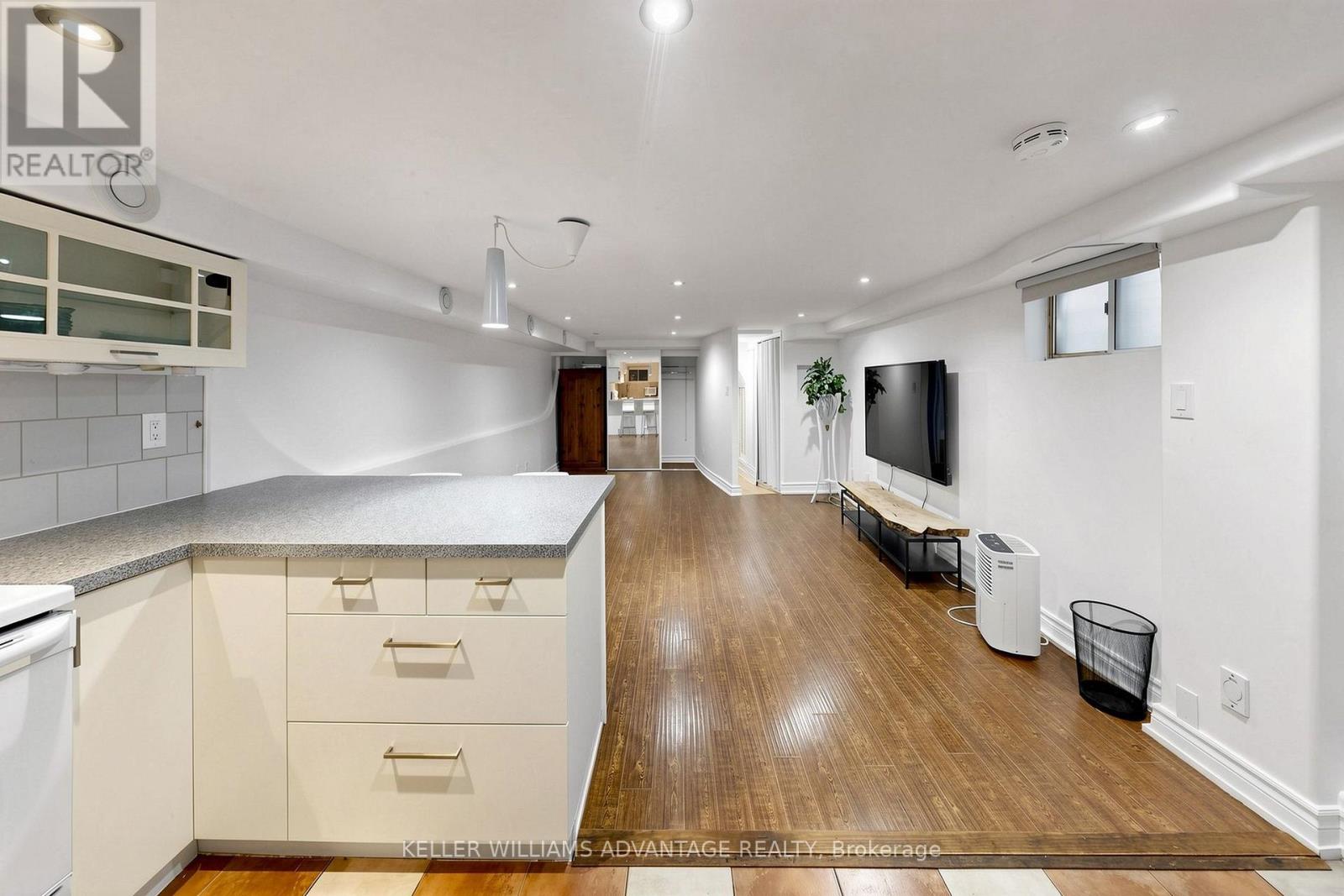 Basement - 4 Edgewood Avenue, Toronto, Ontario  M4L 3G7 - Photo 16 - E13728814