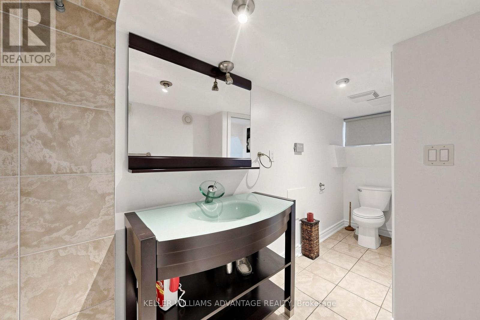 Basement - 4 Edgewood Avenue, Toronto, Ontario  M4L 3G7 - Photo 19 - E13728814