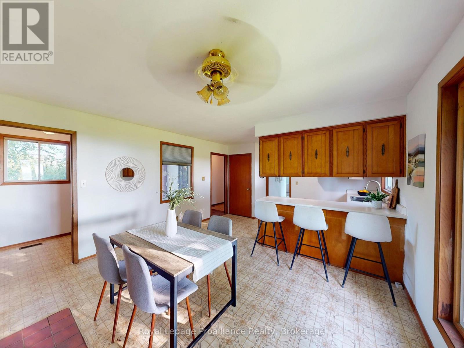 311e County Rd 29 Road, Prince Edward County, Ontario  K0K 1T0 - Photo 11 - X13728772