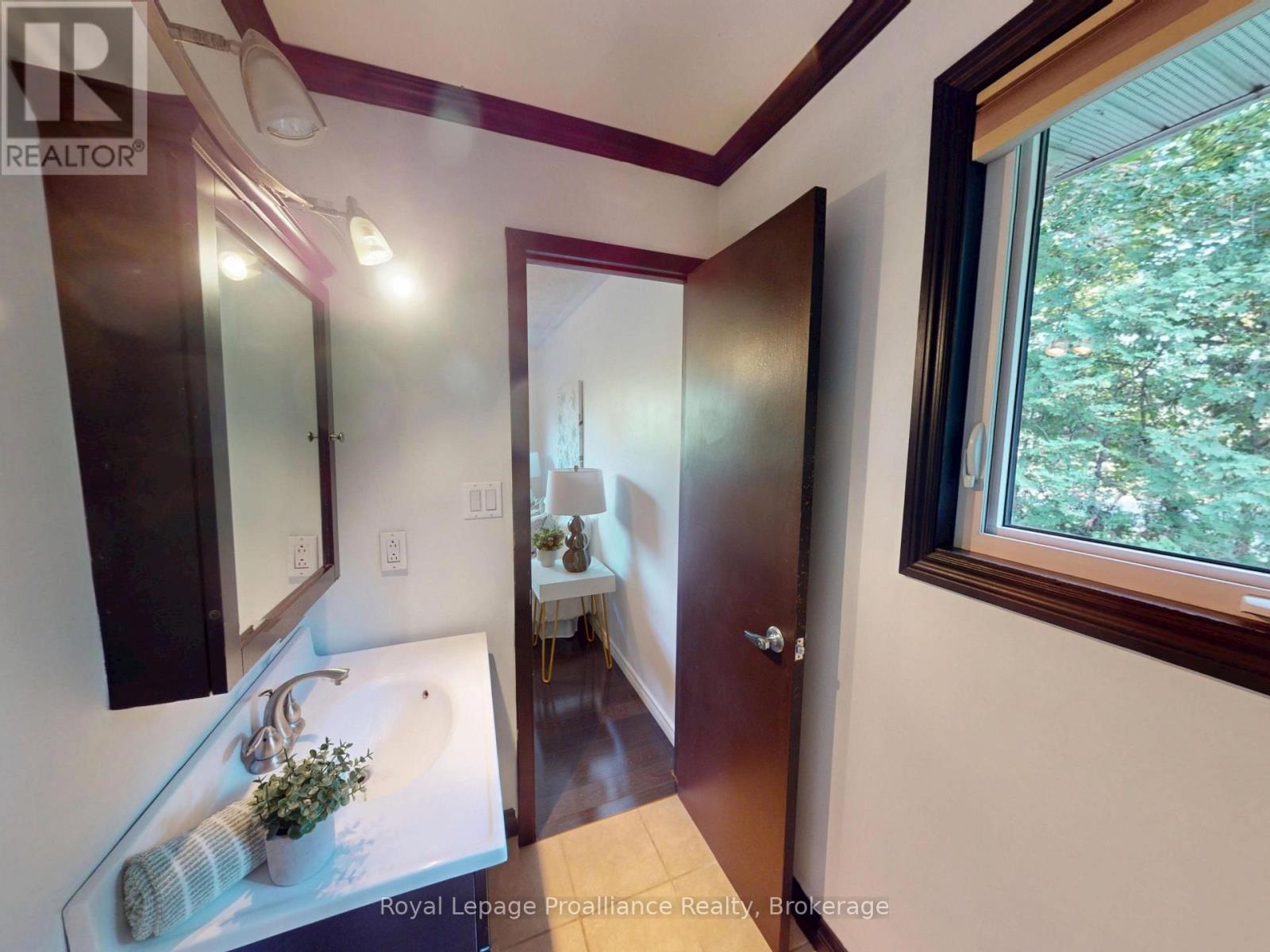 311e County Rd 29 Road, Prince Edward County, Ontario  K0K 1T0 - Photo 15 - X13728772