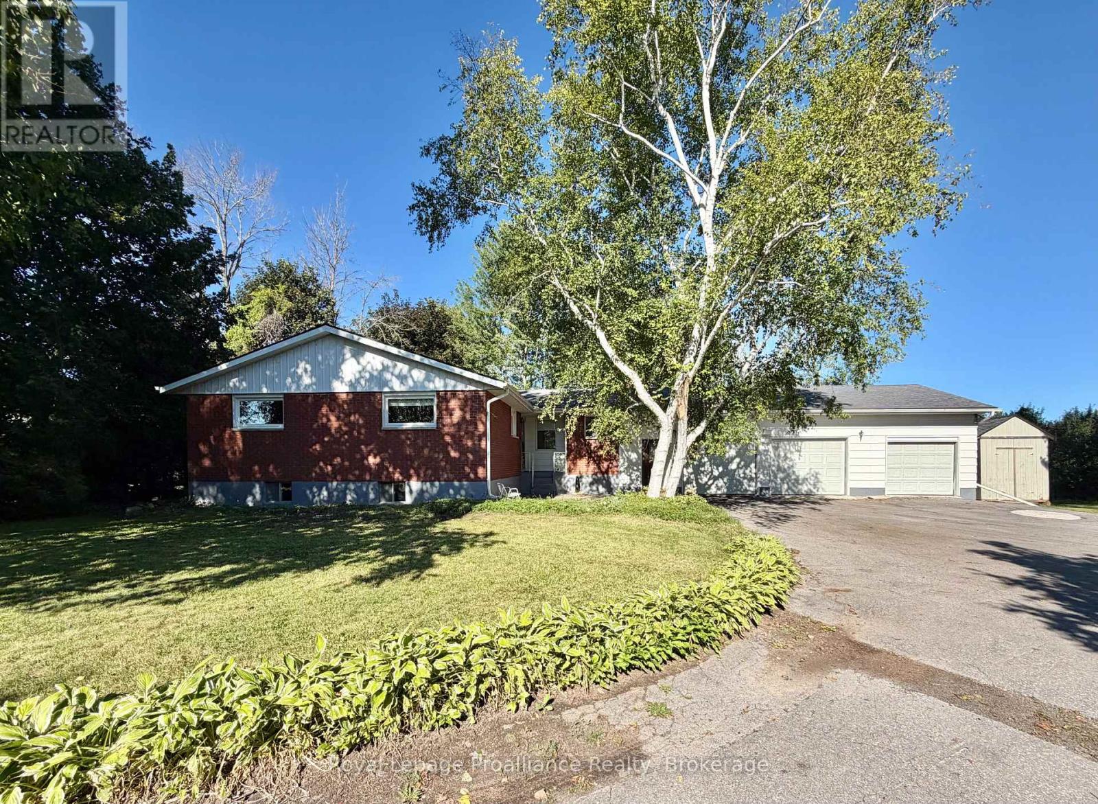 311e County Rd 29 Road, Prince Edward County, Ontario  K0K 1T0 - Photo 3 - X13728772