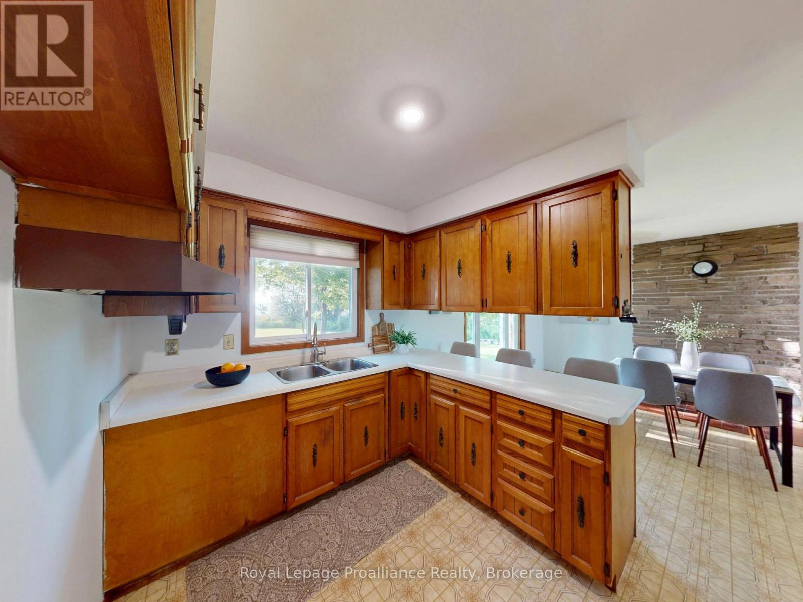 311e County Rd 29 Road, Prince Edward County, Ontario  K0K 1T0 - Photo 7 - X13728772
