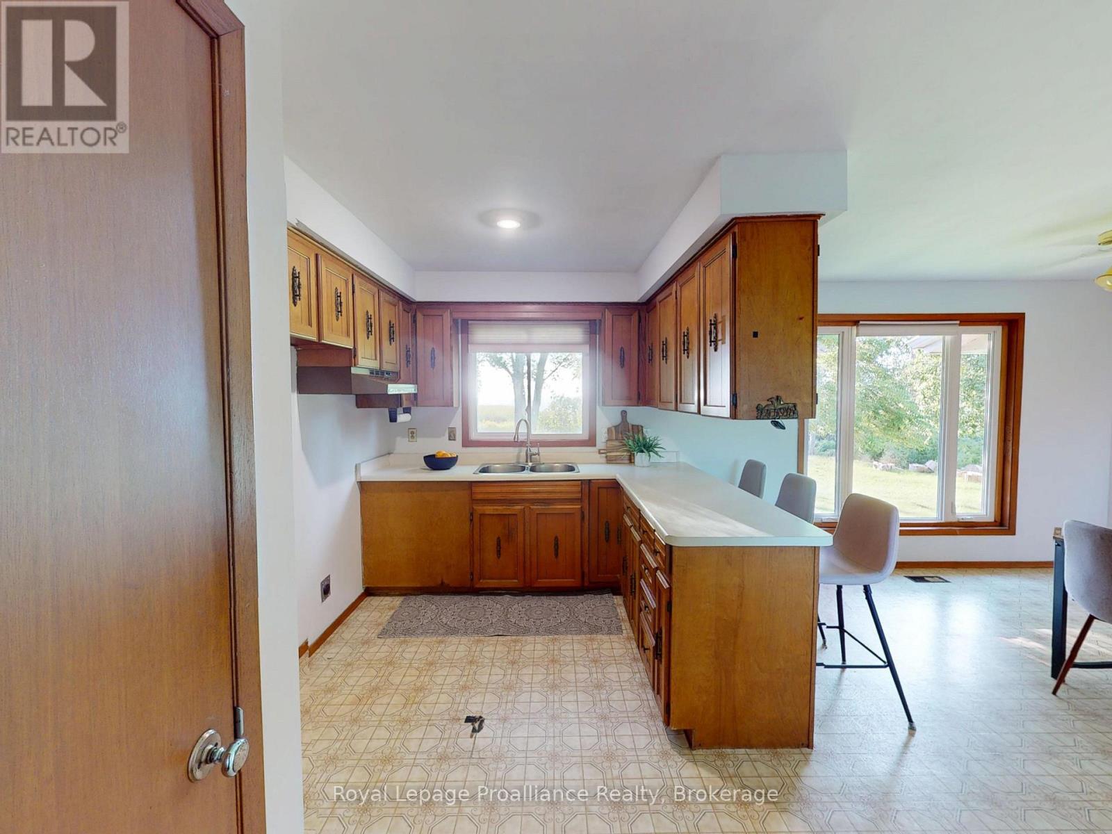 311e County Rd 29 Road, Prince Edward County, Ontario  K0K 1T0 - Photo 8 - X13728772