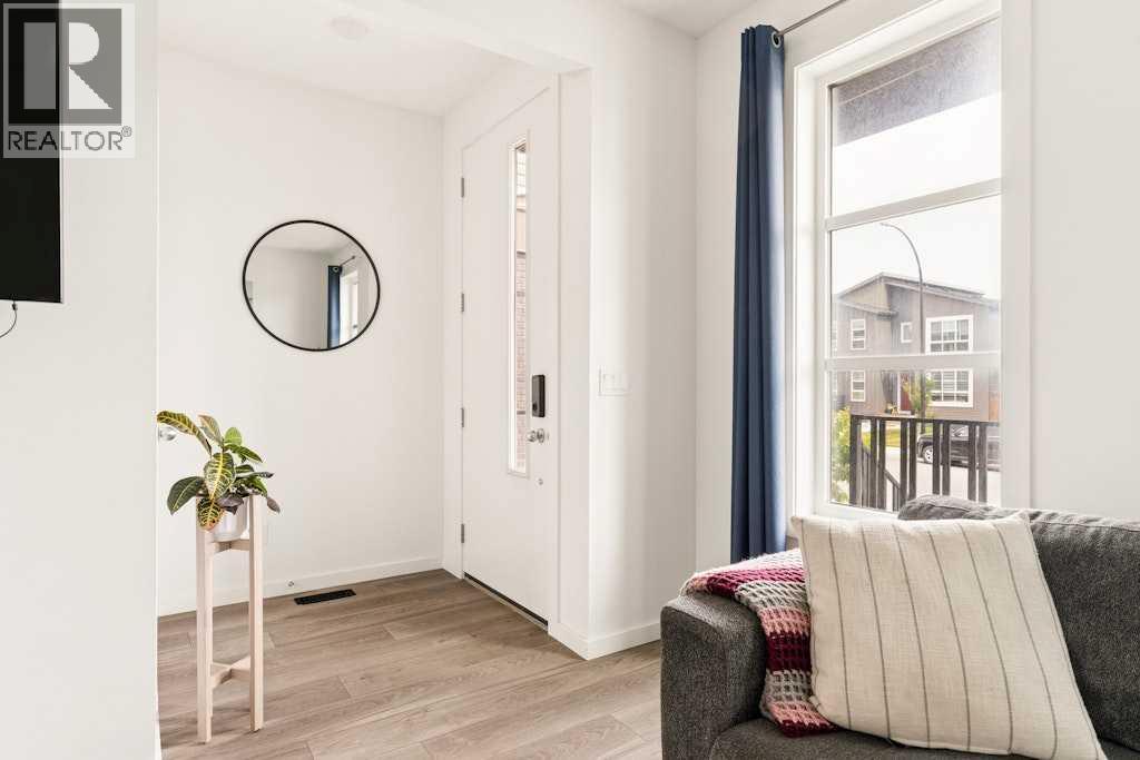 39 Howse Rise Ne, Calgary, Alberta  T3P 1L3 - Photo 2 - A2340837