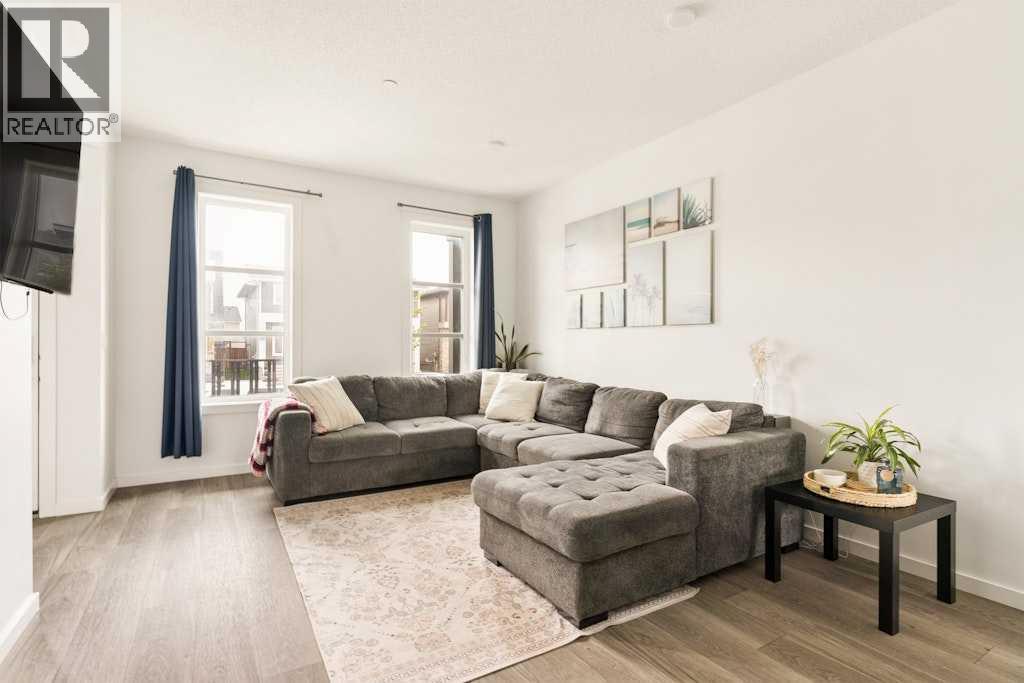 39 Howse Rise Ne, Calgary, Alberta  T3P 1L3 - Photo 5 - A2340837