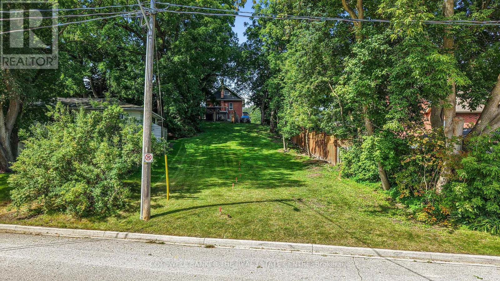 190 Charlotte Street S, Newmarket, Ontario  L3Y 3S8 - Photo 1 - N13728806