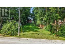 190 CHARLOTTE STREET S, Newmarket, Ontario