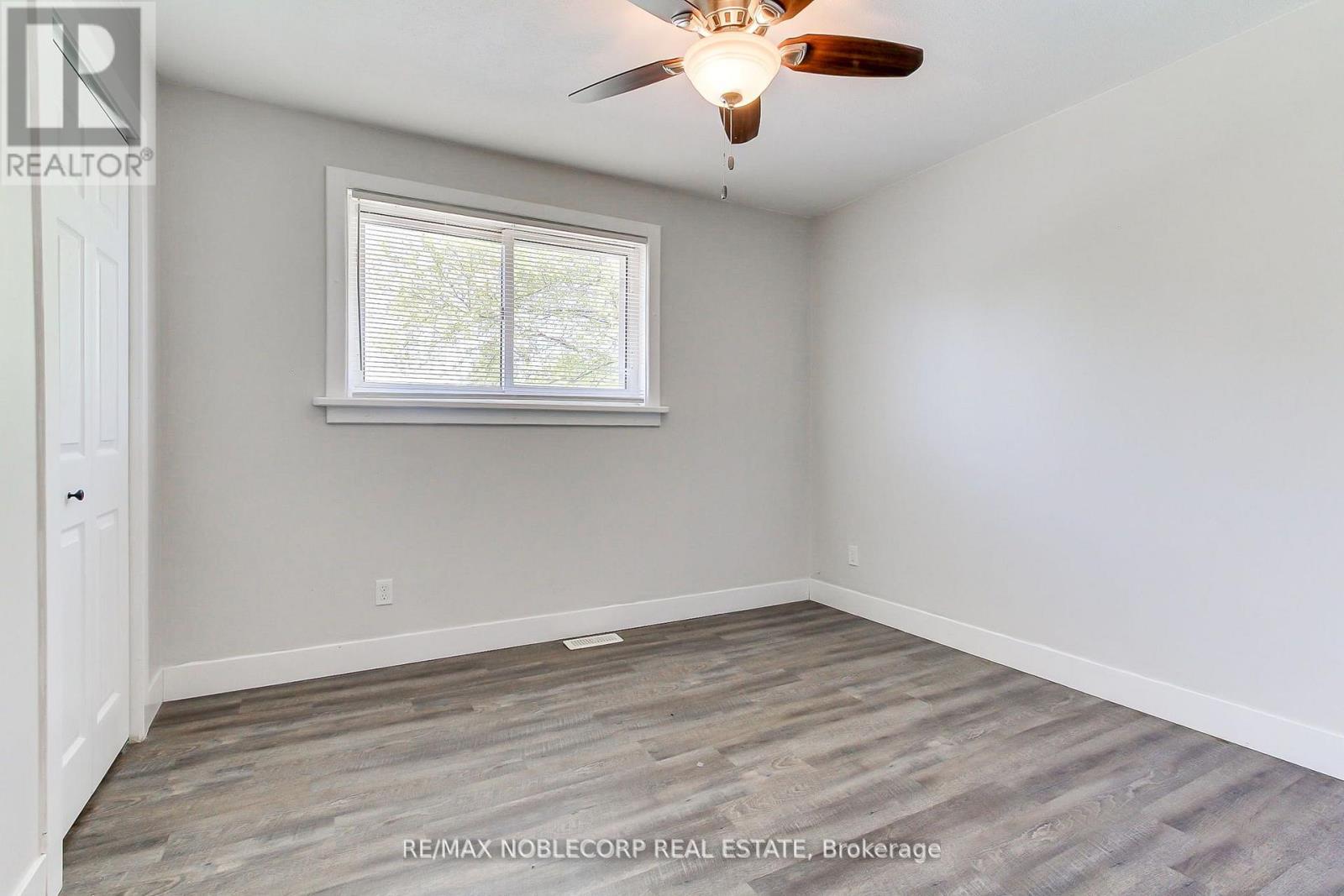 17 Larkdale Crescent, Essa, Ontario  L0M 1B0 - Photo 28 - N13728828