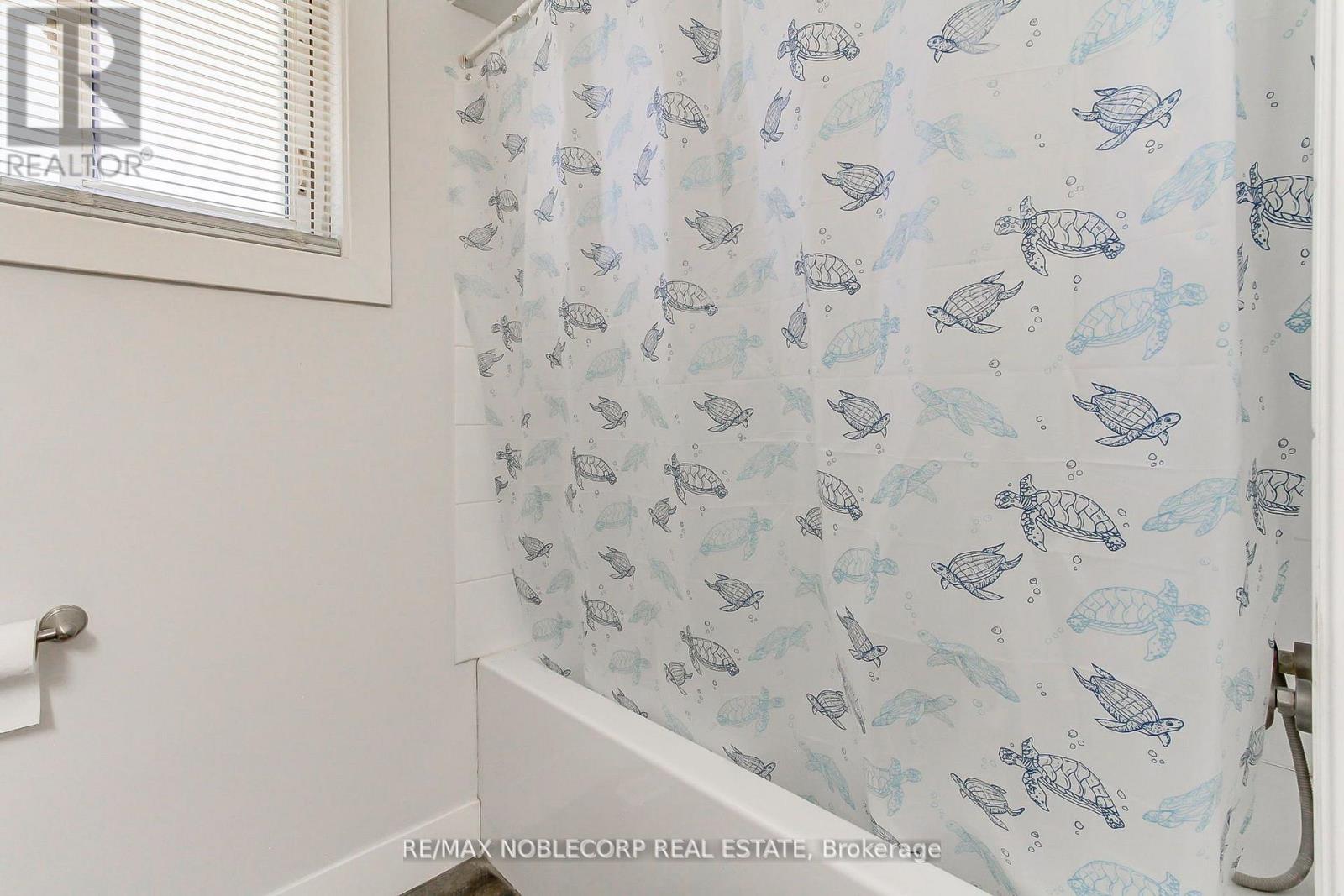 17 Larkdale Crescent, Essa, Ontario  L0M 1B0 - Photo 31 - N13728828