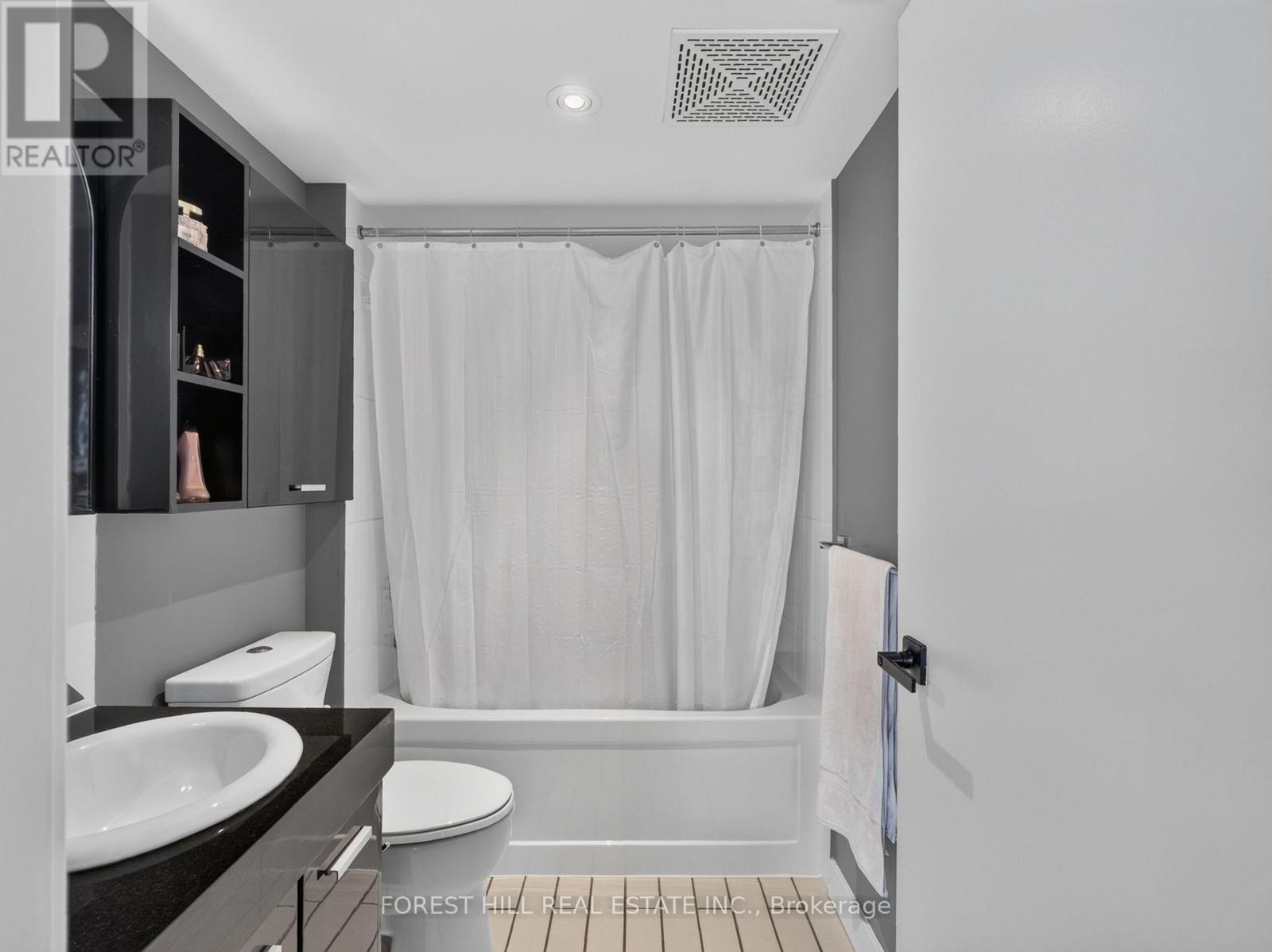1817 - 19 Singer Court, Toronto, Ontario  M2K 0B2 - Photo 12 - C13726808