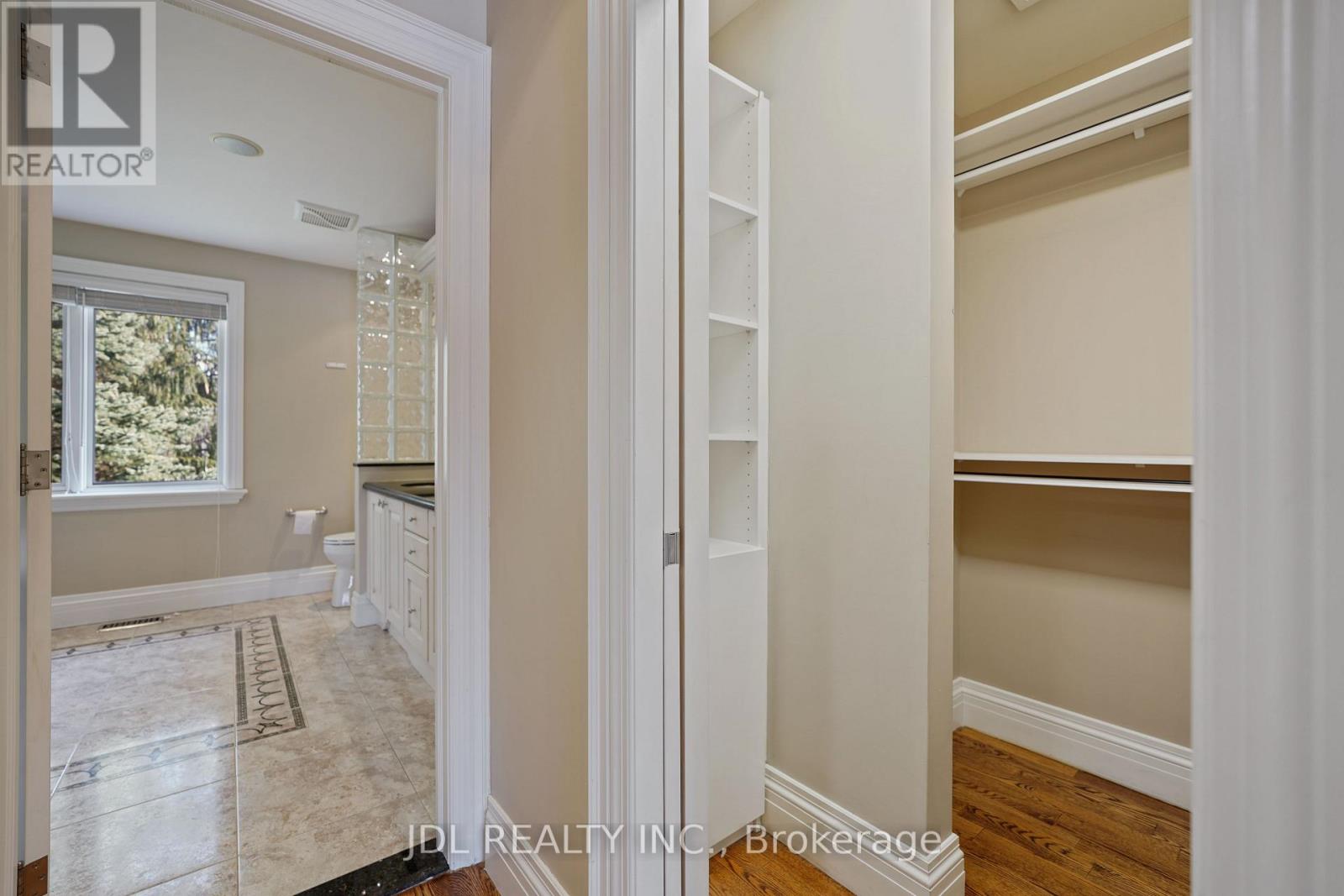 1283 Lindburgh Court, Mississauga, Ontario  L5H 4J2 - Photo 34 - W13728768