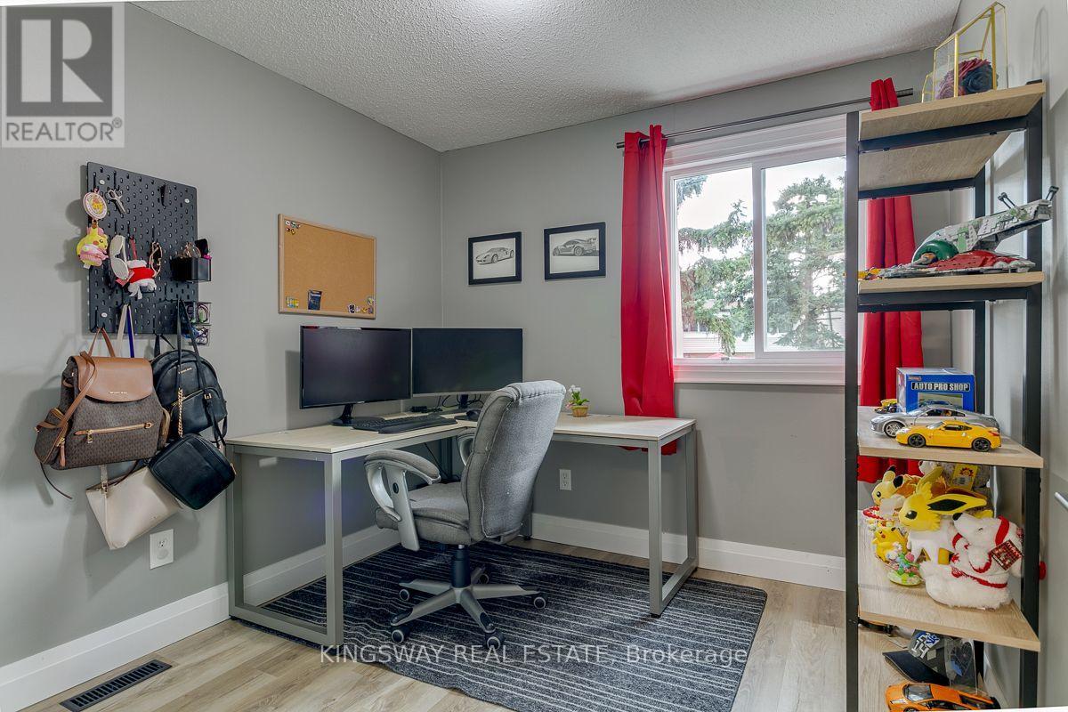 68 - 3175 Kirwin Avenue, Mississauga, Ontario  L5A 3M4 - Photo 15 - W13728866