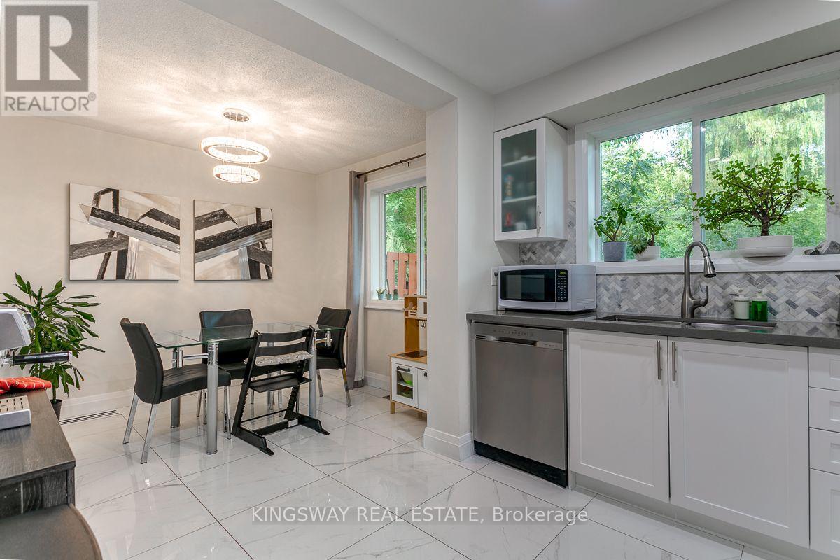 68 - 3175 Kirwin Avenue, Mississauga, Ontario  L5A 3M4 - Photo 9 - W13728866