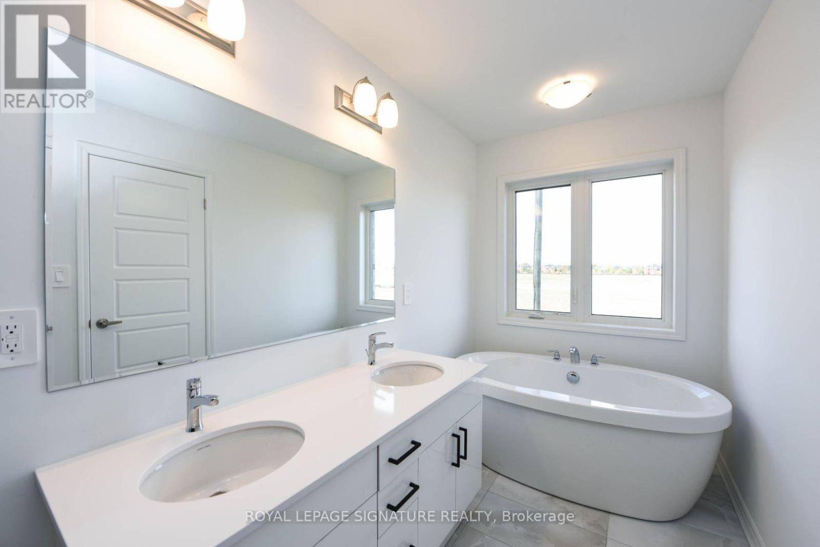 1579 Severn Drive, Milton, Ontario  L9E 1X8 - Photo 24 - W13728874