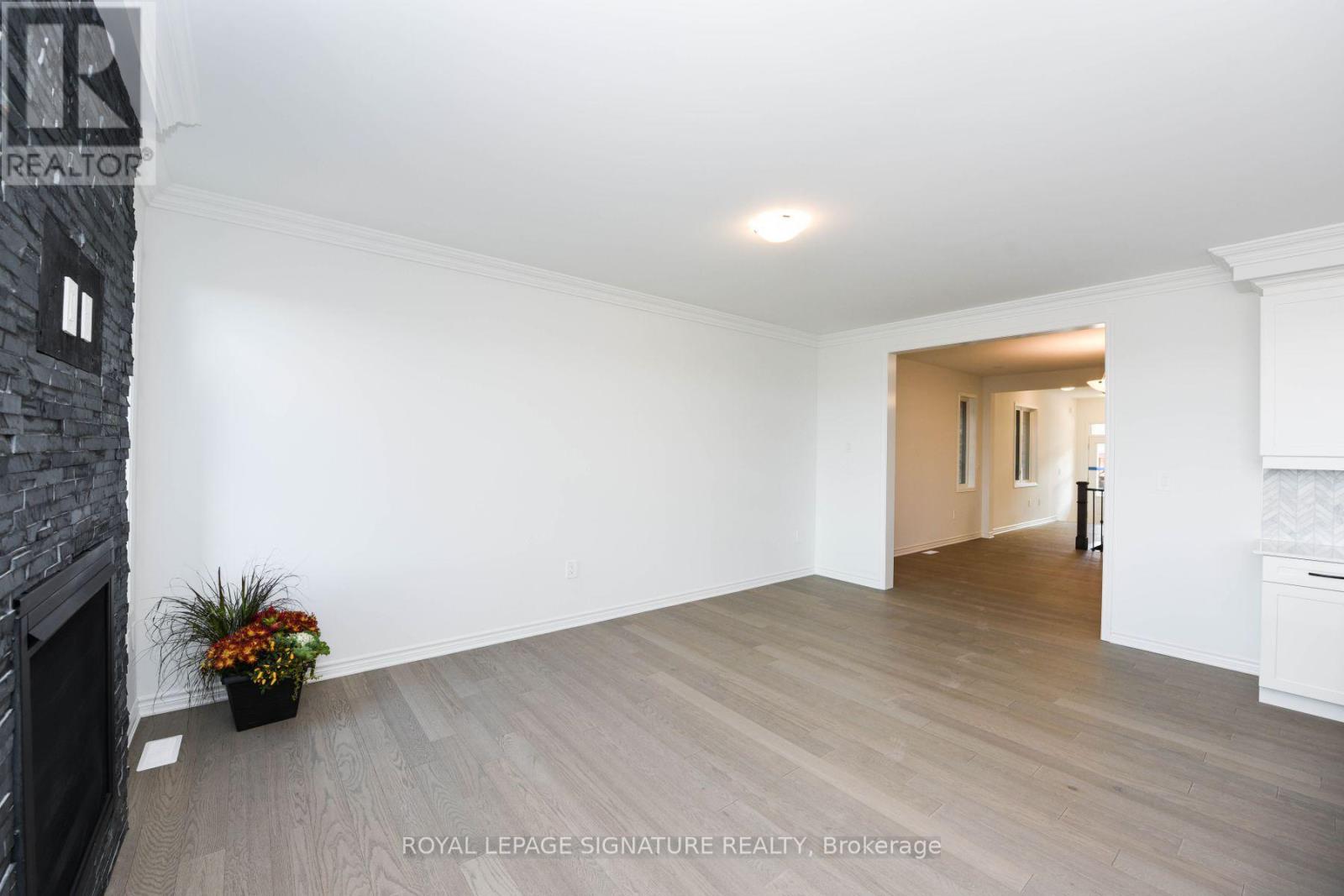 1579 Severn Drive, Milton, Ontario  L9E 1X8 - Photo 9 - W13728874