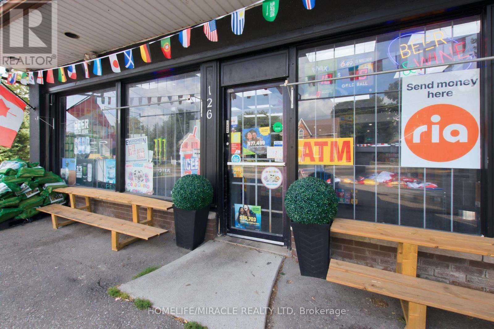 126 Main Street North, Halton Hills, Ontario  L7J 1W6 - Photo 3 - W13728896