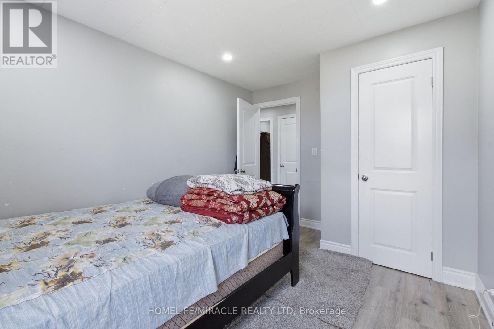 126 Main Street North, Halton Hills, Ontario  L7J 1W6 - Photo 30 - W13728896
