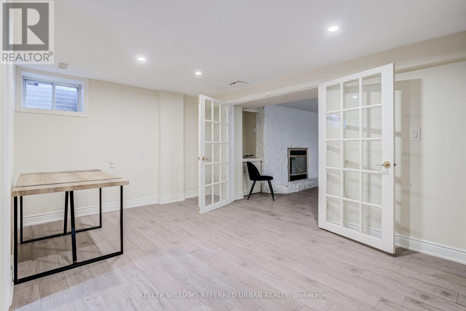 876 Parkland Avenue, Mississauga, Ontario  L5H 3H1 - Photo 33 - W13728918