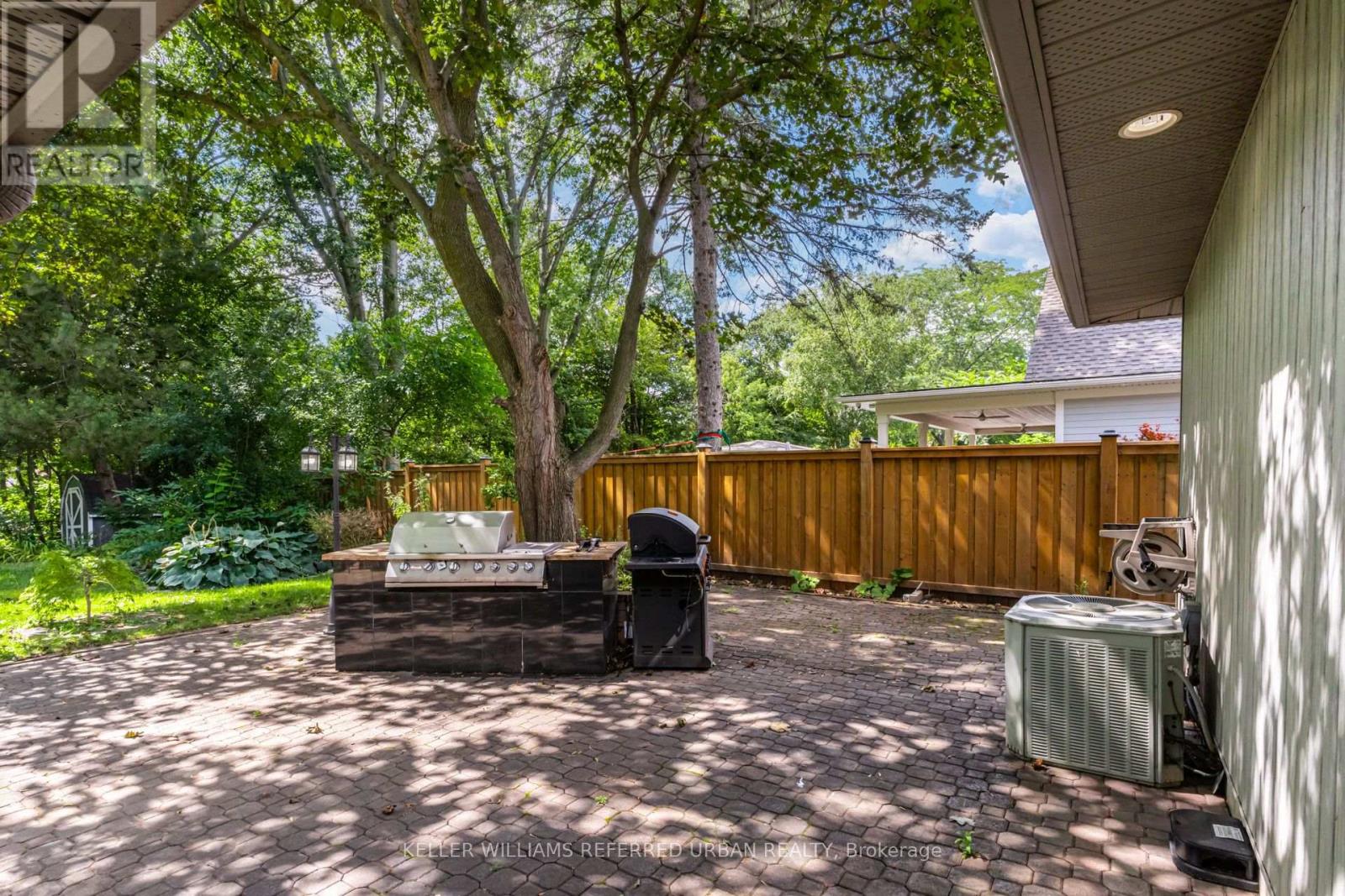 876 Parkland Avenue, Mississauga, Ontario  L5H 3H1 - Photo 37 - W13728918