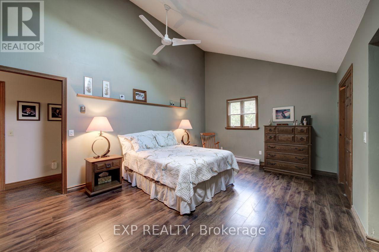 49 King Street W, Blue Mountains, Ontario  N0H 2P0 - Photo 33 - X13728856
