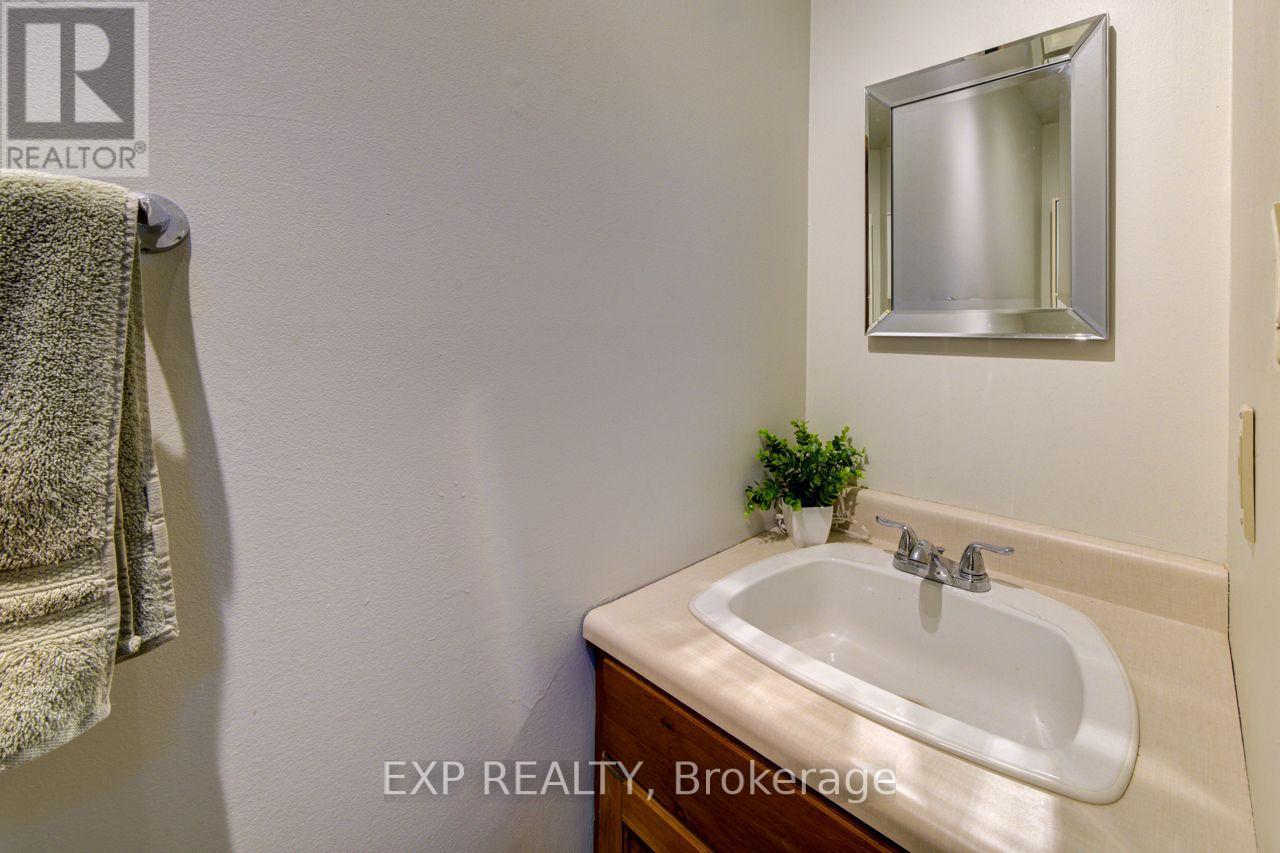 49 King Street W, Blue Mountains, Ontario  N0H 2P0 - Photo 35 - X13728856
