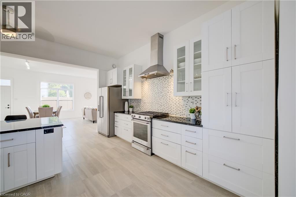 149 Woolwich Street, Waterloo, Ontario  N2K 1S5 - Photo 9 - 40858748