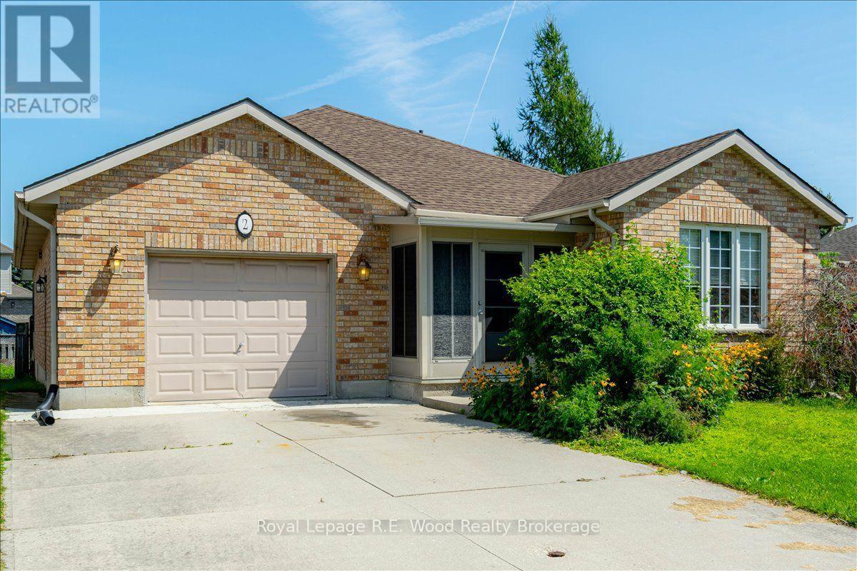 2 Oriole Crescent, Woodstock, Ontario  N4T 1T1 - Photo 2 - X13728190