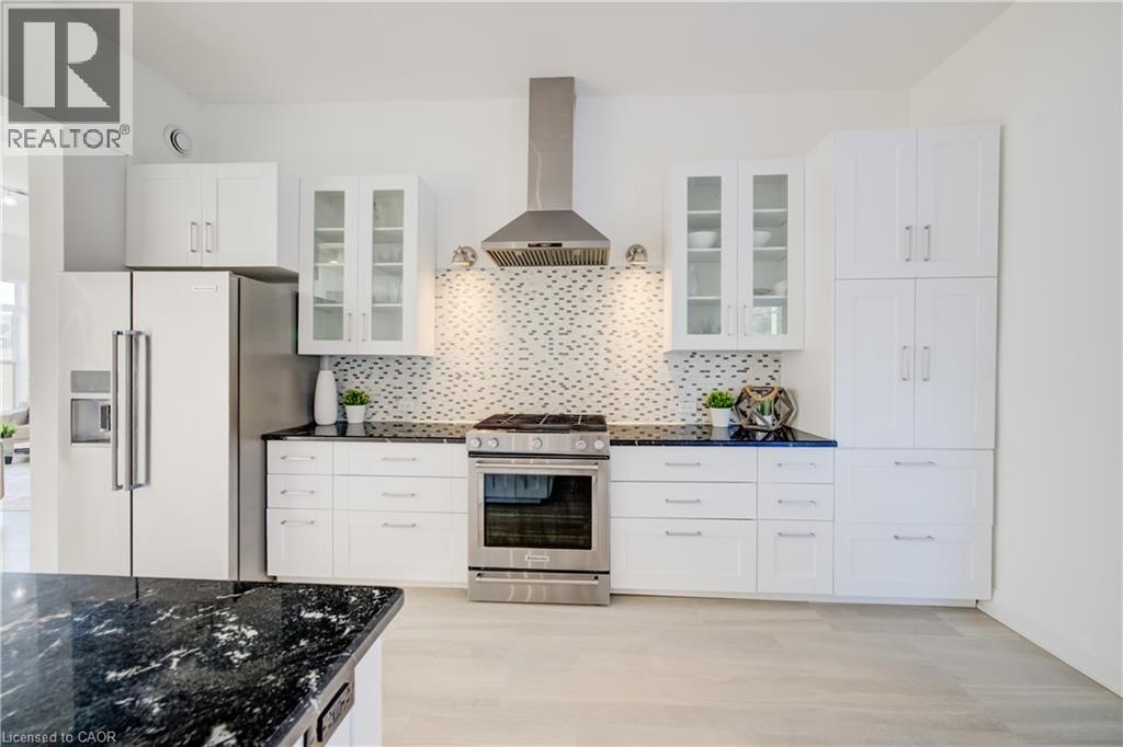 149 Woolwich Street, Waterloo, Ontario  N2K 1S5 - Photo 8 - 40858748