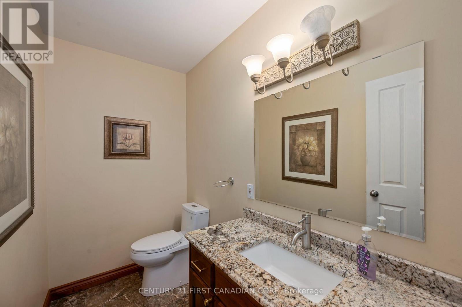 183 Wellington Street, Middlesex Centre, Ontario  N0L 1E0 - Photo 19 - X13728996