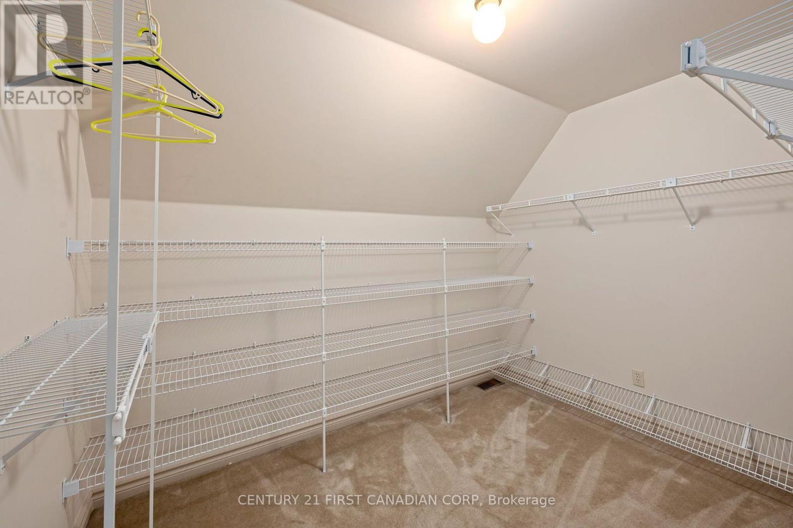 183 Wellington Street, Middlesex Centre, Ontario  N0L 1E0 - Photo 28 - X13728996