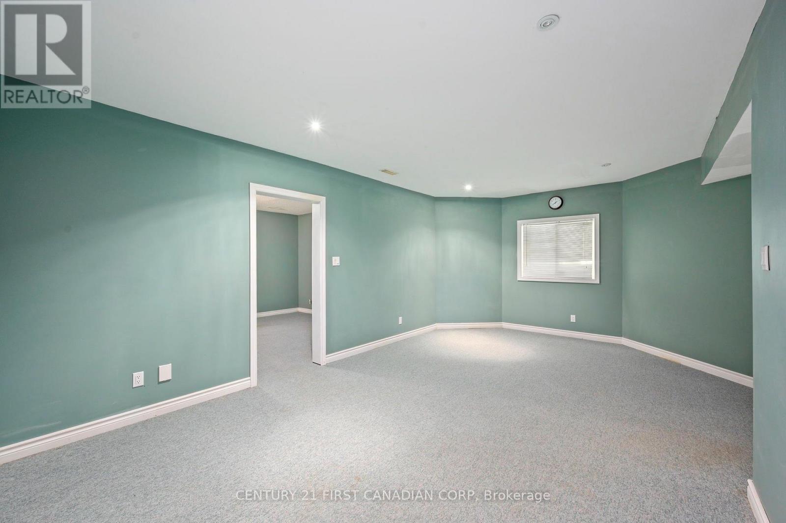 183 Wellington Street, Middlesex Centre, Ontario  N0L 1E0 - Photo 36 - X13728996