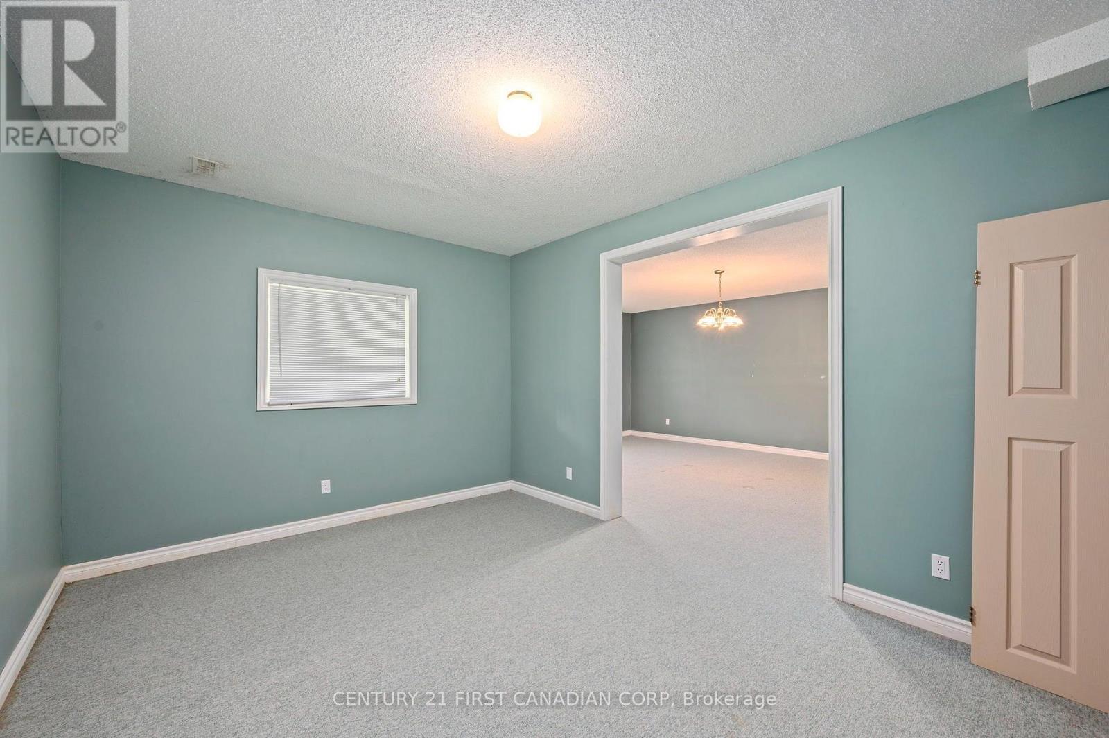 183 Wellington Street, Middlesex Centre, Ontario  N0L 1E0 - Photo 42 - X13728996