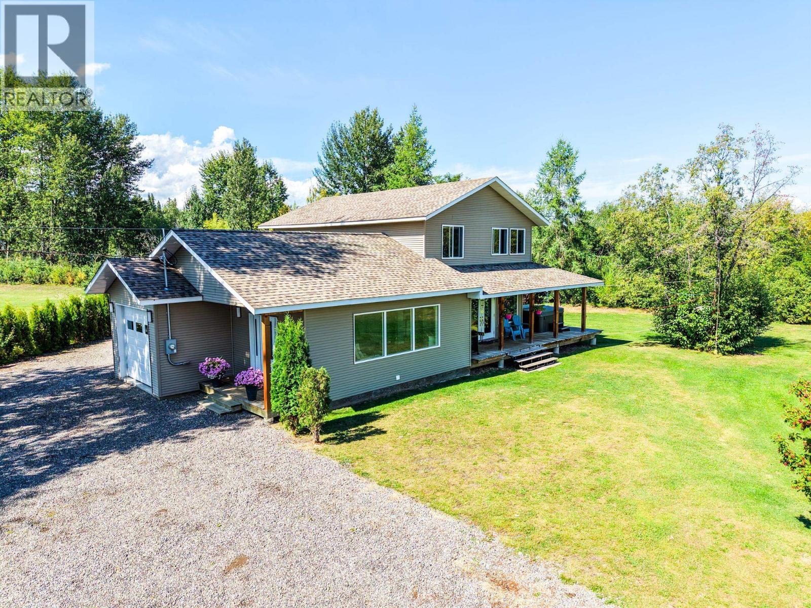 770 Nourse Sub 2 Road, Burns Lake, British Columbia  V0J 1E2 - Photo 2 - R3160008
