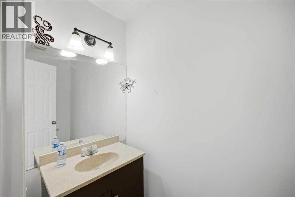 19 Appletree Close Se, Calgary, Alberta  T2A 7J1 - Photo 20 - A2321710