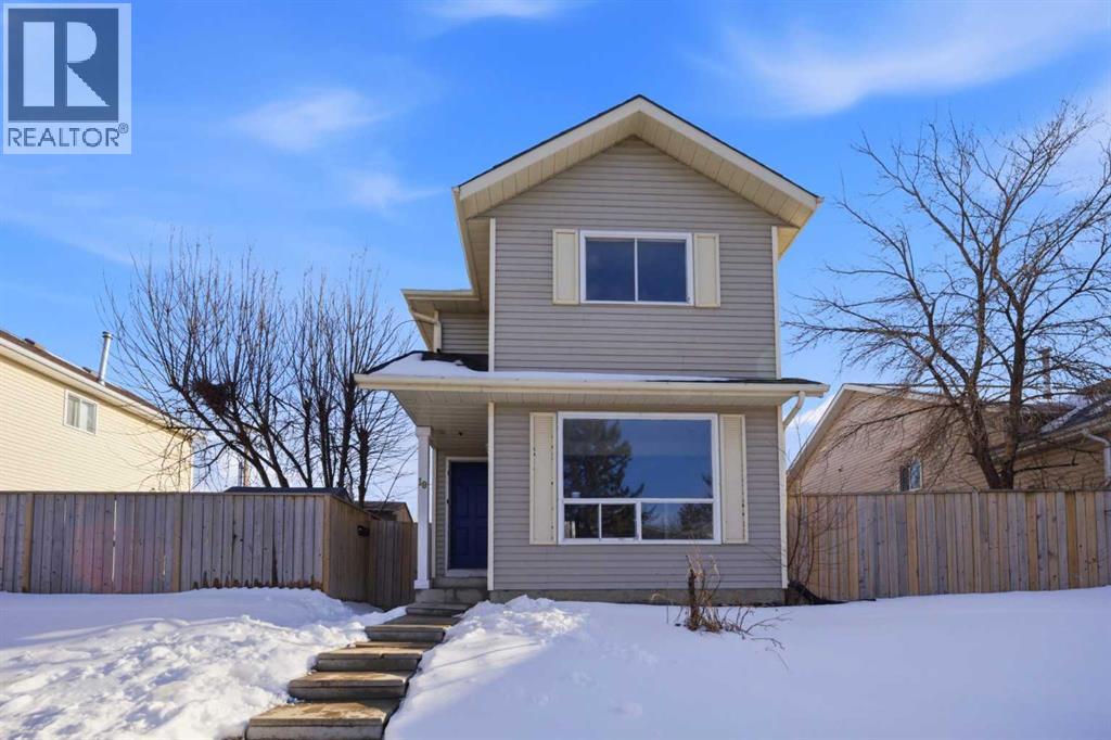 19 Appletree Close Se, Calgary, Alberta  T2A 7J1 - Photo 3 - A2321710