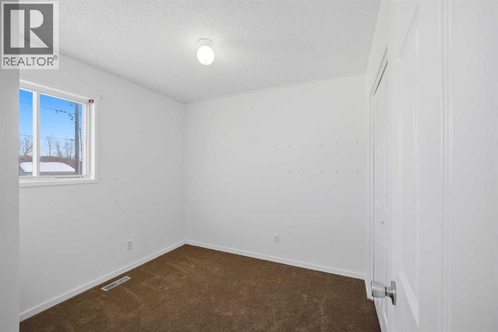 19 Appletree Close Se, Calgary, Alberta  T2A 7J1 - Photo 29 - A2321710