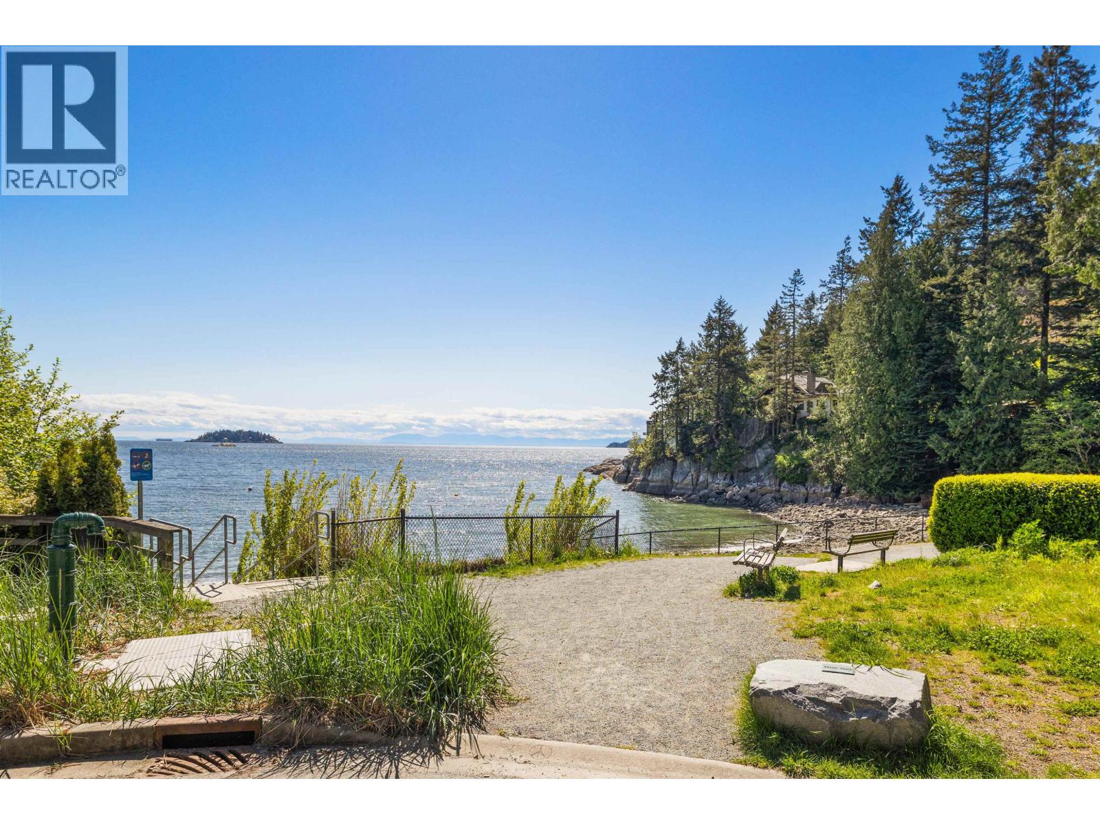 6912 Marine Drive, West Vancouver, British Columbia  V7W 2K3 - Photo 12 - R3160037