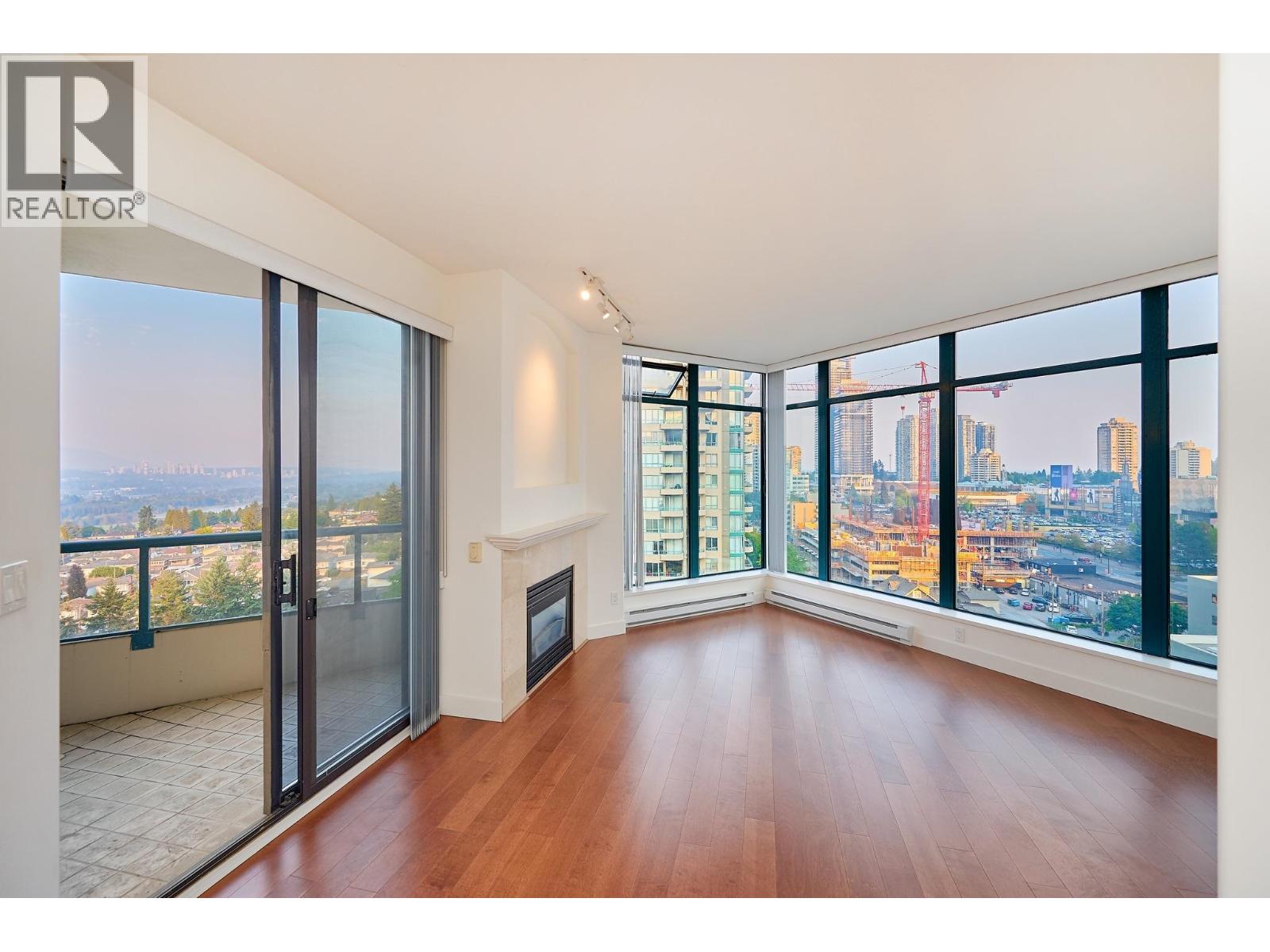 1701 4567 HAZEL STREET, burnaby, British Columbia