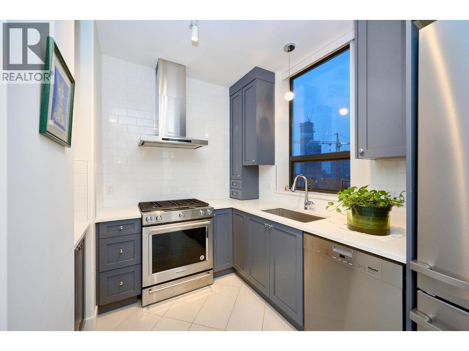 1701 4567 Hazel Street, Burnaby, British Columbia  V5H 4V4 - Photo 9 - R3160046
